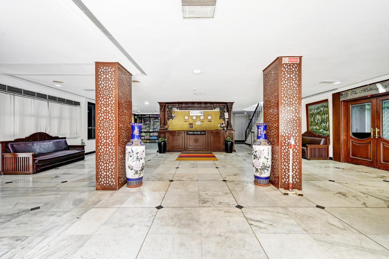 Super Townhouse Oak Hotel Belsons Taj Mahal Secundurabad Eksteriør billede