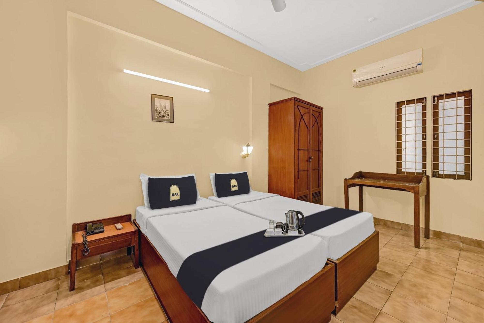 Super Townhouse Oak Hotel Belsons Taj Mahal Secundurabad Eksteriør billede