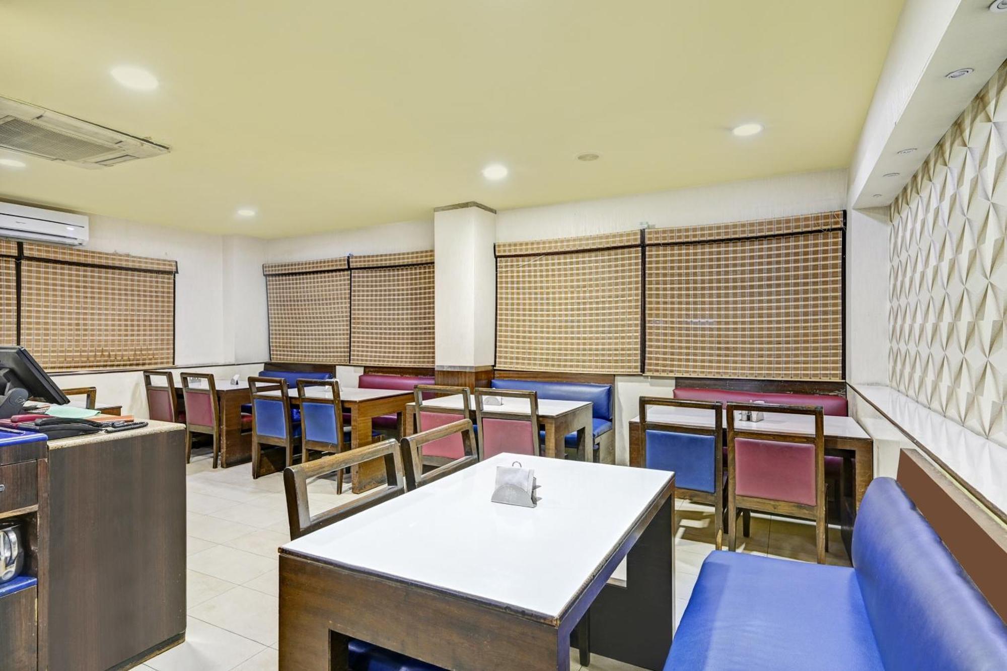 Super Townhouse Oak Hotel Belsons Taj Mahal Secundurabad Eksteriør billede